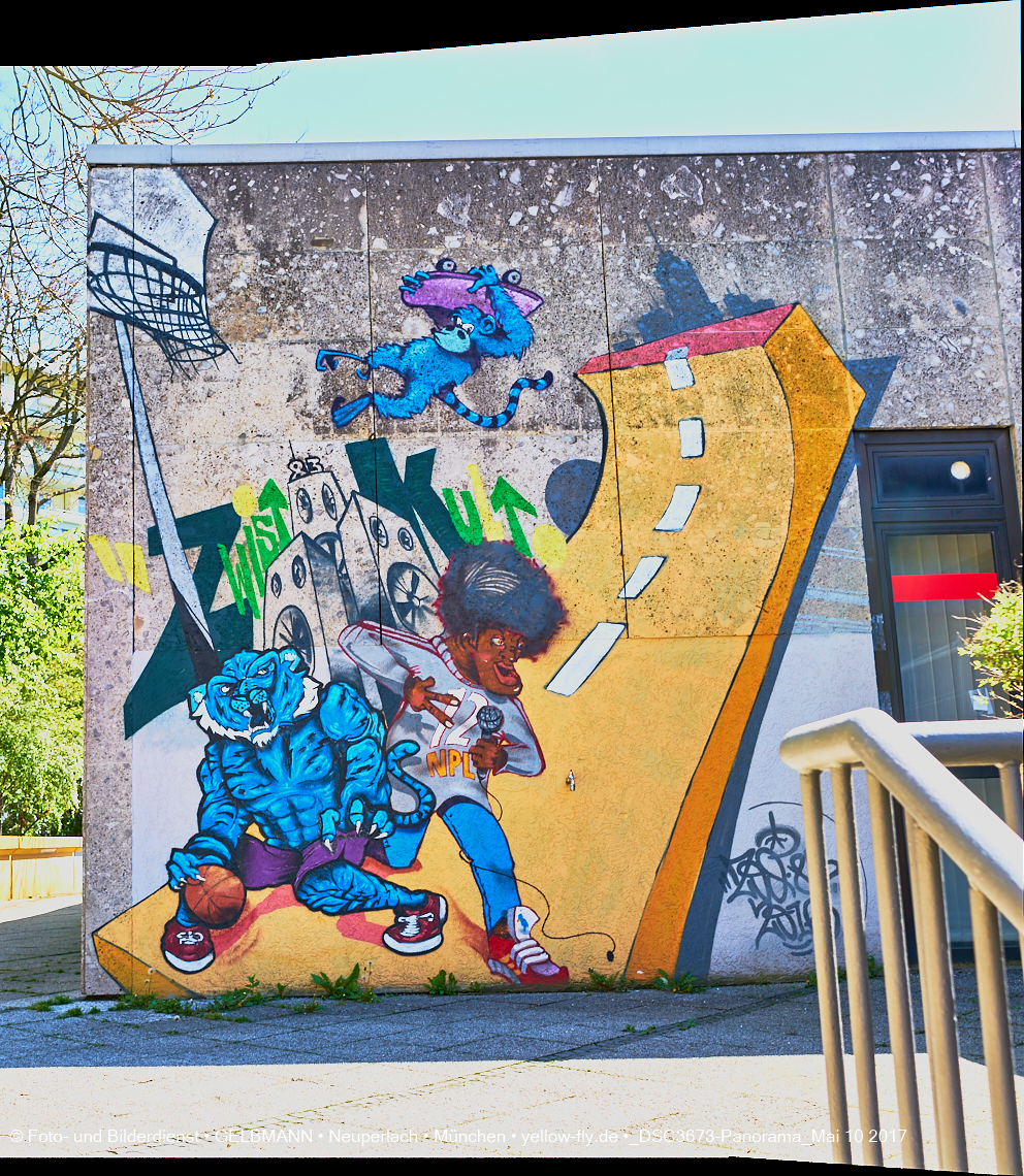 21.03.2017 - Abrissbaustelle Quiddezentrum in Neuperlach